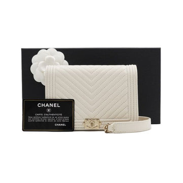 CHANEL White Caviar Boy Chevron Mini WOC Shoulder Bag with Gold Chain 2464 152888975