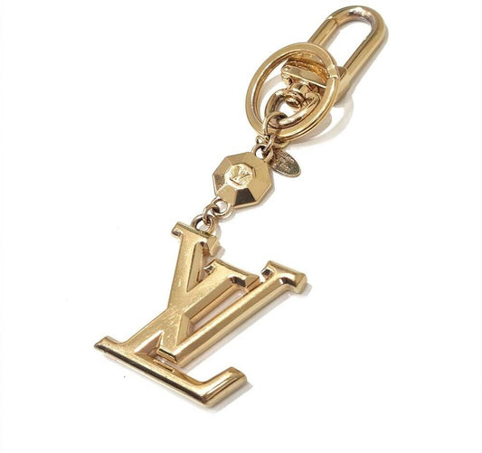 Louis Vuitton Pochette Keychain 7113500279 64256552