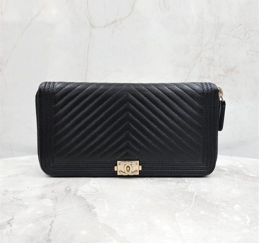 CHANEL ボーイ シェブロン ジッパー 長財布 119258747