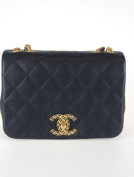 CHANEL CCロゴフラップゴールドチェーンショルダーバッグAS2975 2786 41148747