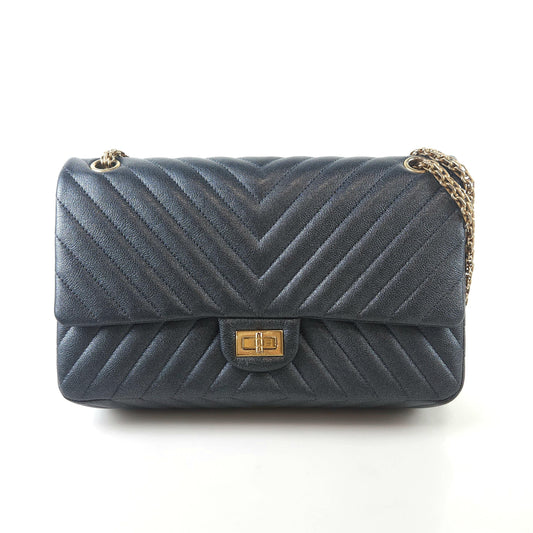 CHANEL 2.55 シェブロン フラップ ショルダーバッグ A37587 8330 124327236