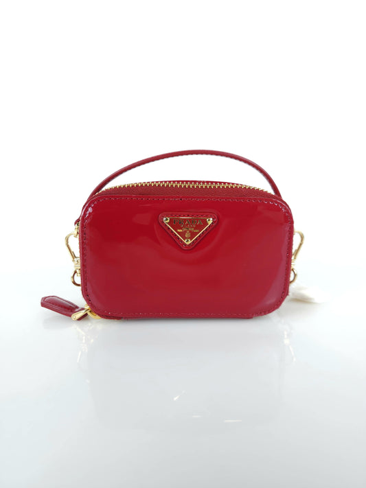 PRADA ペイダントレザー パウチ チェーン クロスバッグ 1NR025 5370 70937130