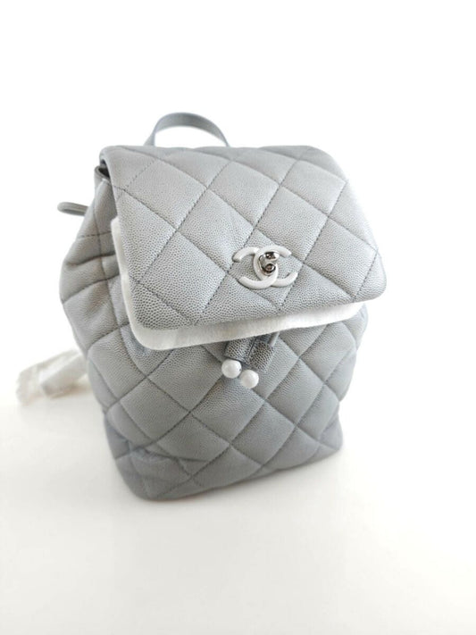 CHANEL cc 24C CC フラップ グラデーション チェーン バッグパック AS4618 5642 74790544