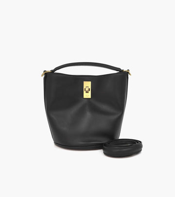 CELINE ブラックレザー 16 バケットバッグ 24445 146375130