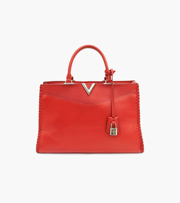 Louis Vuitton Red Berry Zipper 12606 146381335