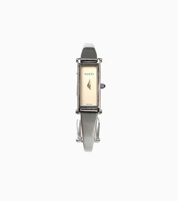 GUCCI シルバー バングル ウォッチ 17232 146382466