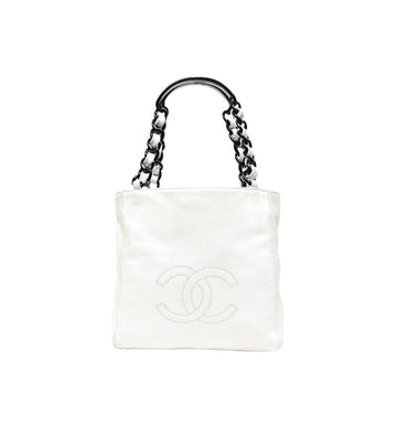 CHANEL ホワイトビッグCCアクリルチェーンショルダーバッグ 36746 147345336