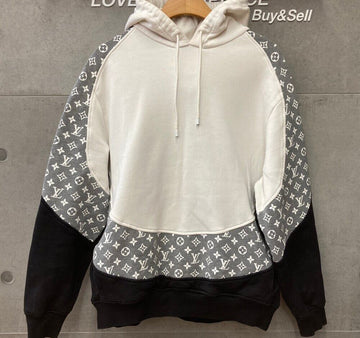LOUIS VUITTON Monogram Circle Cut Hoodie T-Shirt Schwarz/Elfenbein 1A5VHYG110172 148409587