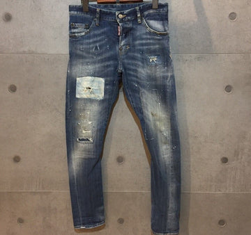 DSQUARED2 ディスキュアード ディンエンデン セクシーツイストジーンズ 中青 S74LA0702 C021305 148410040