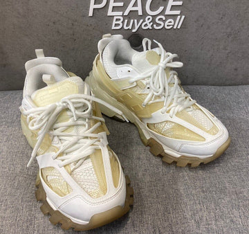 BALENCIAGA Track Clearsole Sneakers Weiß 647742G110115 148410553