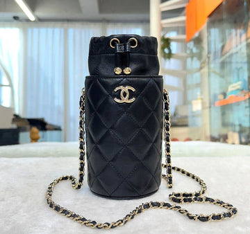 CHANEL Drahtzug Quilted Bucket Mini-Crossbody Tasche Schwarz AP2259 31. Serie G040505 148576670
