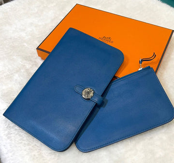 HERMES Duo Geldbörse Dogon Navy T-Stamp F020703 148576863