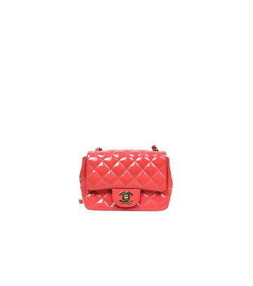 CHANEL Pink Patent Petit Sac 38241 148198600
