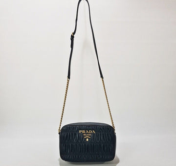 PRADA Gaufre Kamera Tasche 1BH112 149305379