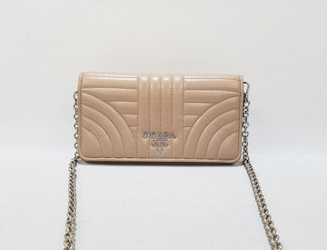 PRADA ダイアグラムミニチェーンクロスバッグ 68598903