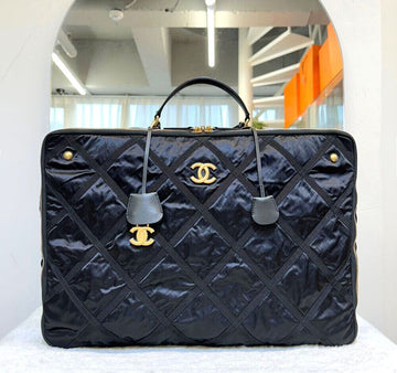 CHANEL Reisegepäck aus Nylon GROSSGRAIN mit goldener Hardware Schwarz AA8180G072307 148576698