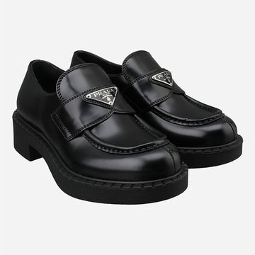 PRADA Damenlogo gebrusht Leder Loafer Schwarz 1D246M ULS F0002 150770158