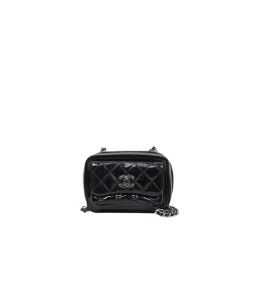 CHANEL Black Patent Camera Chain Shoulder Bag 46422 151522163