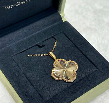 VAN CLEEF & ARPELS YG マジック アルハンブラ ロング ネックレス VCARP4KO00J012002 151642060