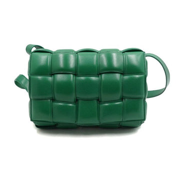 BOTTEGA VENETA Grünes Intrecciato gepolstertes Kassettencrossbody Bag 591970 152316335