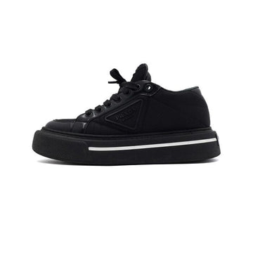 PRADA ナイロン三角ロゴスニーカー 1E661M ブラック aa59422 152317027