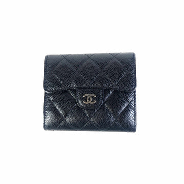 CHANEL クラシックキャビアフラップ二つ折り財布AP0231 13271 152936517