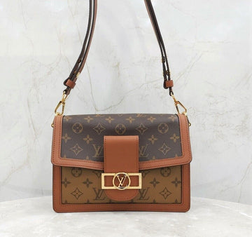Louis Vuitton Monogram Dolphin MM Reverse Shoulder Bag M44391 150626702