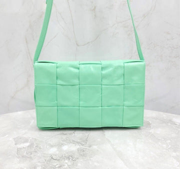 BOTTEGA VENETA Kleine Kassette Crossbody Tasche 667298 121376400