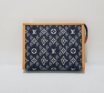 LOUIS VUITTON 1854 Pochette Toilette Clutch M80306 137611072