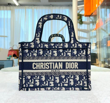 Dior Oblique Book Tote Mini S5475ZRIWG110502 148576755