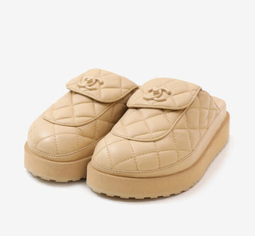 CHANEL Turnlock Quilted Mule Sneakers Beige 36 149901124