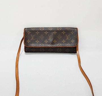 LOUIS VUITTON モノグラム ポーチ ツイン GM 153584443