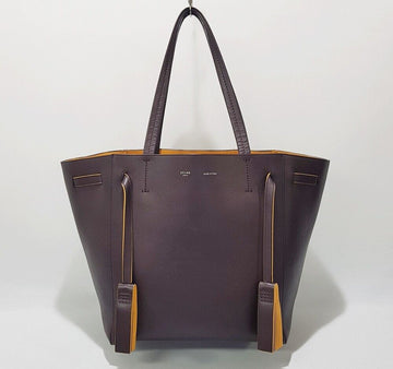 CELINE テスルカバスファントートバッグ 131668898