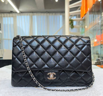 CHANEL キャビアフラップバッグチェーンショルダーバッグブラック/シルバー19番GW082003 148576626