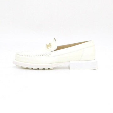 CHANEL G39447 Weiß Emaillierte Lackleder Goldperle CC Damen Slipper 62358 154440541