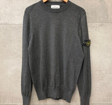 Stone Island Wool Crewneck Badge Knit Charcoal 7115524C4F092011 148410079