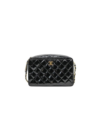CHANEL Black Patent Quilted Chain Shoulder Bag 52239 154536152