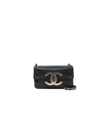 CHANEL ブラックキルティングミニクロスバッグ 51643 154784257