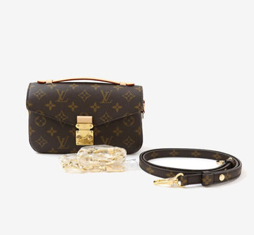 Louis Vuitton Pochette Métis East West Monogram Crossbody Bag M46279 154942205