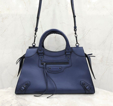 BALENCIAGA ネオクラシックレザーシティショルダーバッグ 654907 148264653