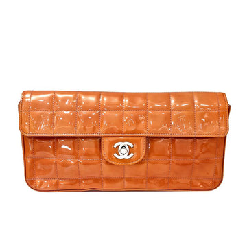 CHANEL Lackierte Schokolade Schultertasche 7247945293 76274965