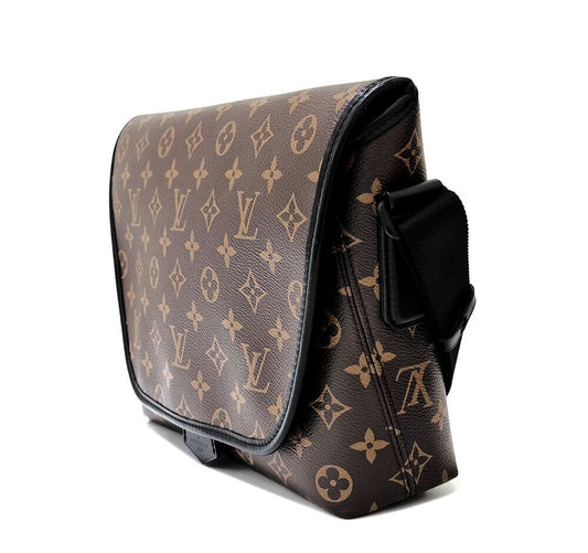 LOUIS VUITTON マグネティック メッセンジャー クロスバッグ M45557 7262608215 77939282