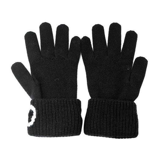 CHANEL Cashmere Pearl-Embellished Gloves 7494886276 124414392