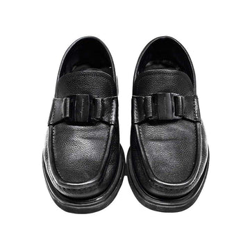 SALVATORE FERRAGAMO ペレガモのレザー ローファー 7090047442 63187671