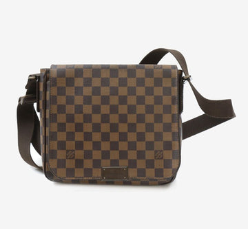 LOUIS VUITTON ディストリクト PM ダミエ クロスバッグ N41213 155026900