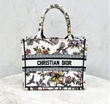 Dior Jardin Botanic Embroidery Book Tote White Small 138067451