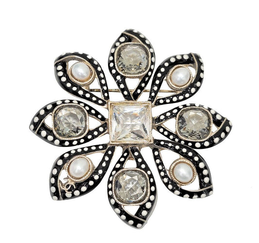 CHANEL パールクリスタルブローチ 7205662558 72776939