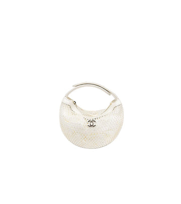 CHANEL White Mesh Hobo Shoulder Bag 56267 155491015