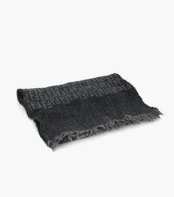 FENDI Graue Schal 10997 155500330