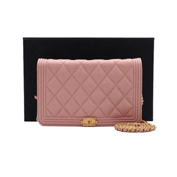 CHANEL WOC Boy Schultertasche aus Kaviar in Pink mit goldenen Ketten 155528049